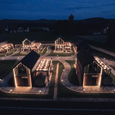 Village Resort Sauna & Jacuzzi & Netflix Tworkowa Exterior photo