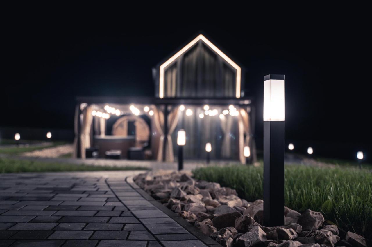 Village Resort Sauna & Jacuzzi & Netflix Tworkowa Exterior photo